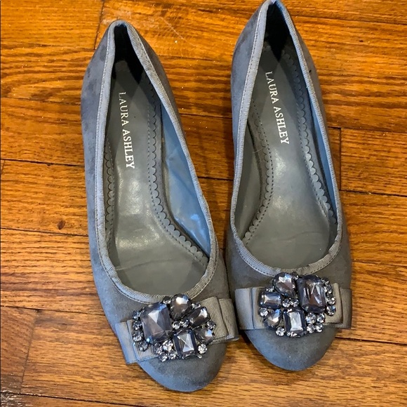 Laura Ashley Wedges - Picture 2 of 2